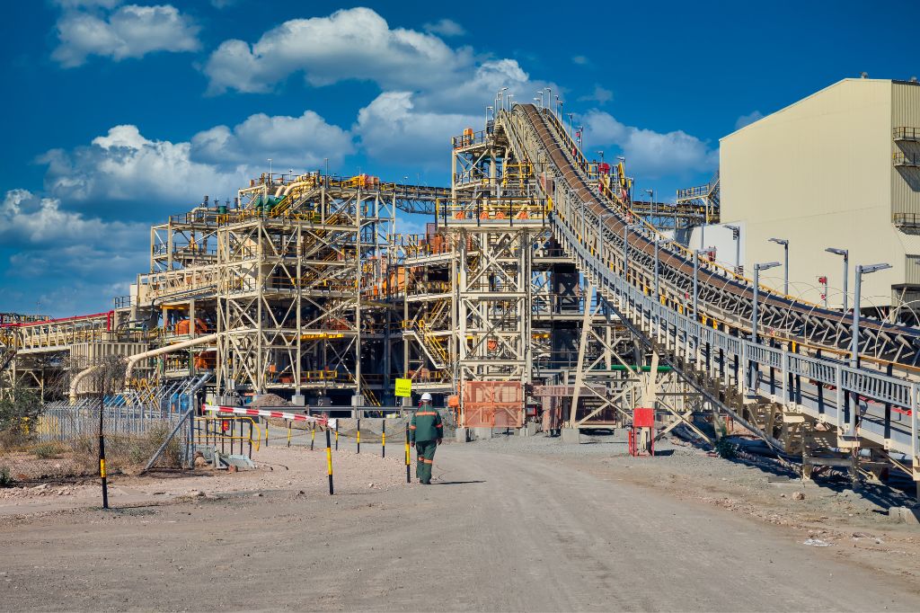 Sostenibilidad en minería cómo los nuevos rodillos reducen la huella ambiental- Roltia